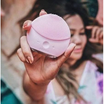 Щщетка для чистки лица Foreo