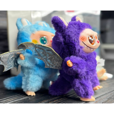 Лабубу игрушка брелок 18см Labubu с крыльями